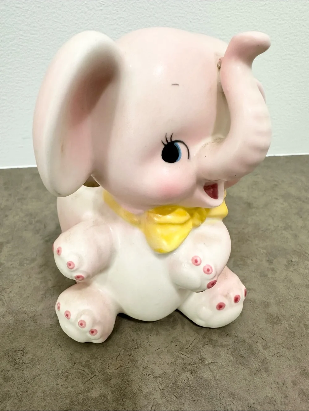Vintage Cute Pink Elephant Planter w/ Yellow Bow Nursery Piece Succulent Plants